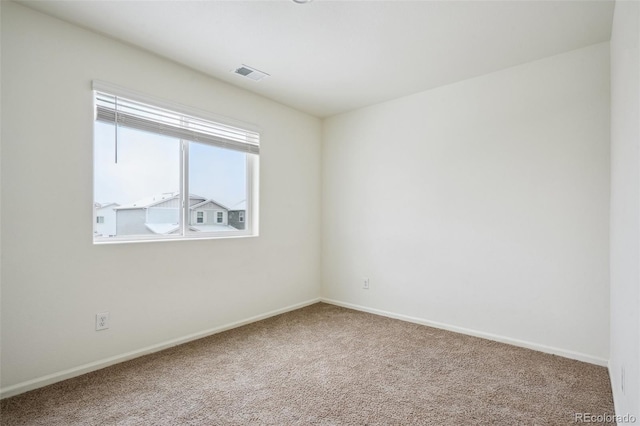 view of carpeted spare room