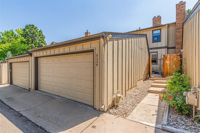 8039 E Phillips Cir, Centennial, CO 80112 - view of detached garage
