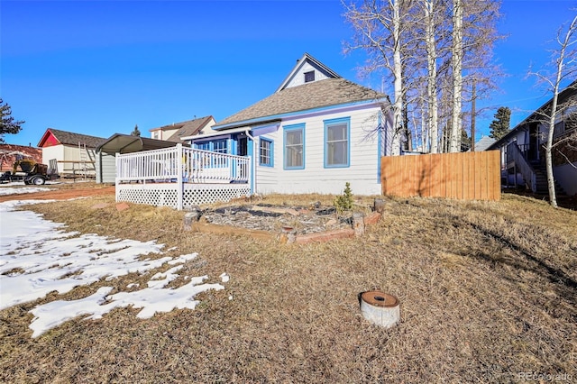 view of front of property featuring a deck