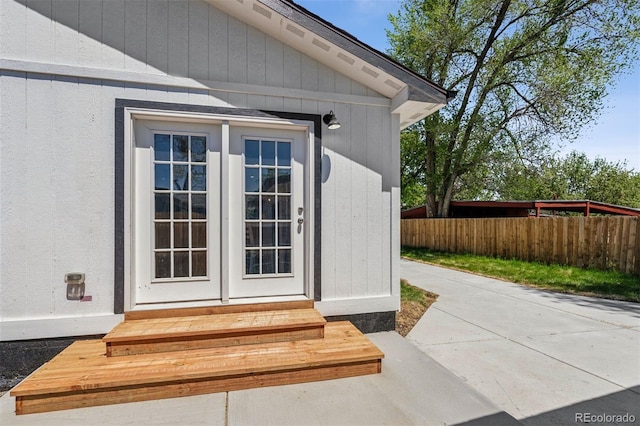 5202 Reed St, Arvada, CO 80002 - view of exterior entry featuring fence