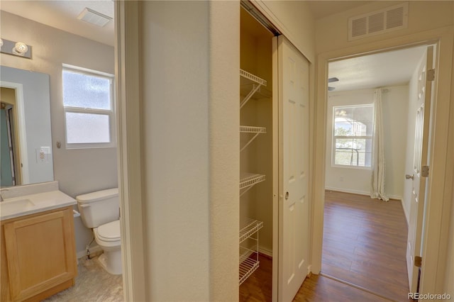 20194 Robins Dr, Denver, CO 80249 - photo 21