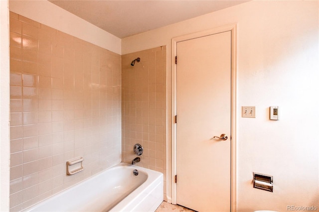 9614 W Powers Cir, Littleton, CO 80123 - full bathroom featuring  shower combination