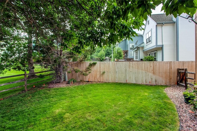 9614 W Powers Cir, Littleton, CO 80123 - view of fenced backyard
