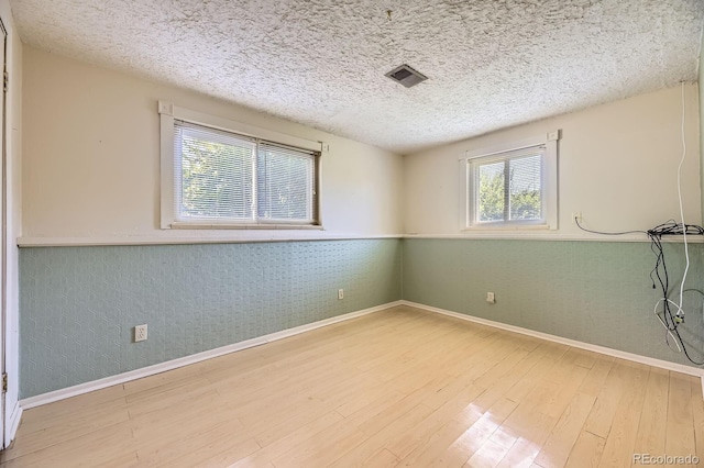 11462 W Tennessee Pl, Lakewood, CO 80226 - photo 22