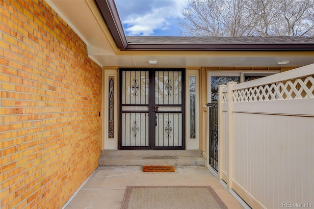 view of property entrance