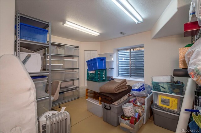 9586 W Victoria Dr, Littleton, CO 80128 - storage room with visible vents
