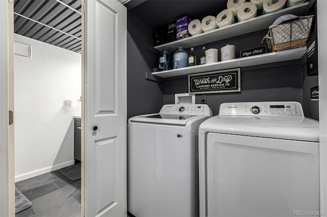 19661 E Girard Ave, Aurora, CO 80013 - laundry area featuring washing machine and clothes dryer and baseboards