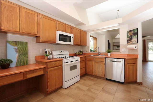 3100 S Corona St, Englewood, CO 80113 - photo 12