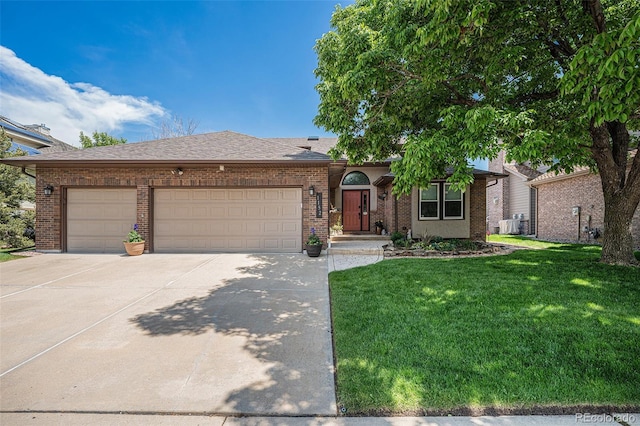 1152 Clubhouse Dr, Broomfield, CO 80020 - single story home featuring concrete driveway, an attached garage, a front lawn, brick siding, and central AC