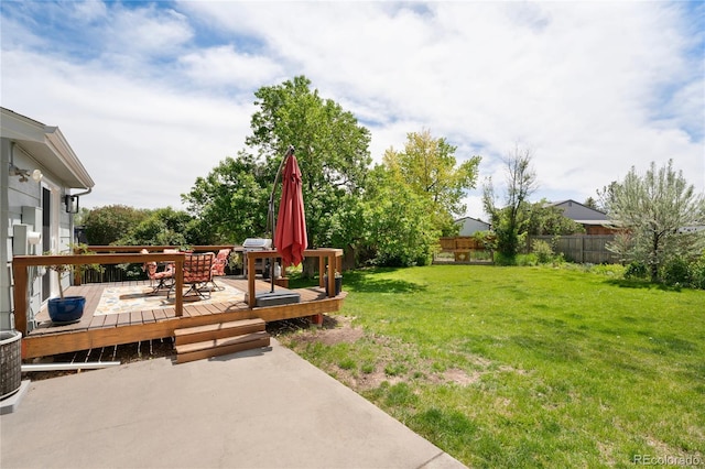 9376 W Wagon Trail Cir, Littleton, CO 80123 - view of yard featuring a wooden deck