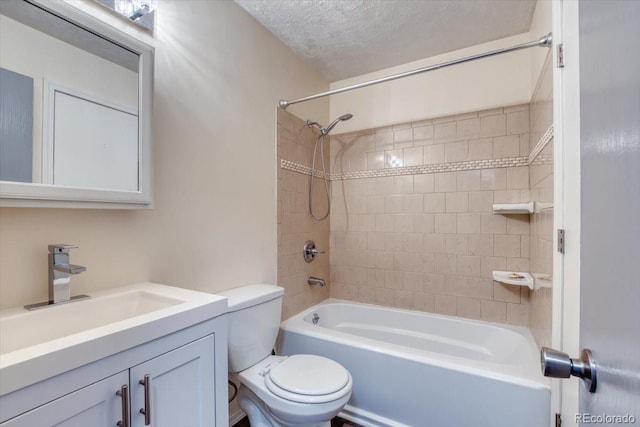6007 Yarrow St Unit D, Arvada, CO 80004 - full bath featuring bathtub / shower combination, vanity, and a textured ceiling
