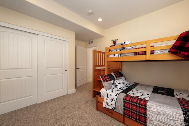 304 Gcr 424, Grand Lake, CO 80447 - bedroom featuring visible vents, carpet flooring, recessed lighting, and a closet