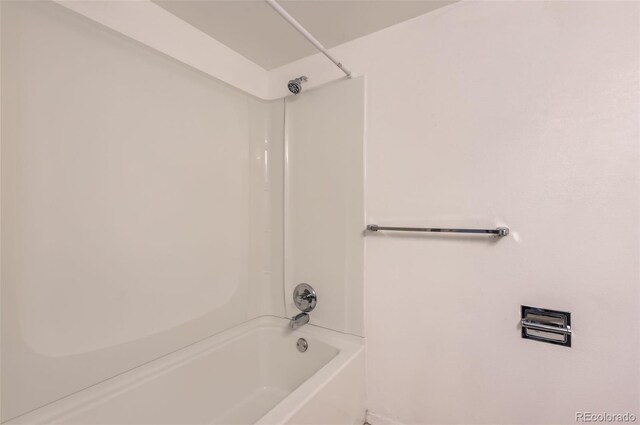 3436 S Locust St Unit D, Denver, CO 80222 - full bath featuring shower / washtub combination