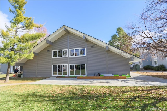 3436 S Locust St Unit D, Denver, CO 80222 - back of property with a lawn