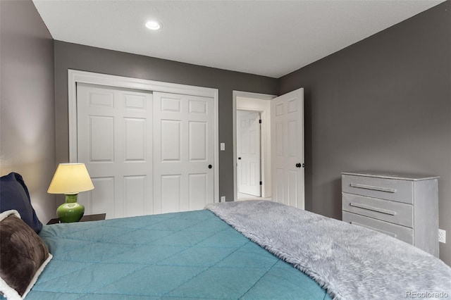 7951 S Webster Way, Littleton, CO 80128 - bedroom with a closet and recessed lighting