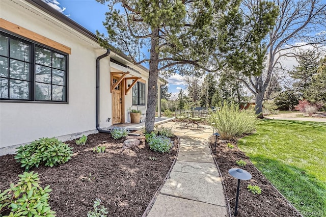 6102 S Aberdeen St, Littleton, CO 80120 - view of green lawn featuring a patio area