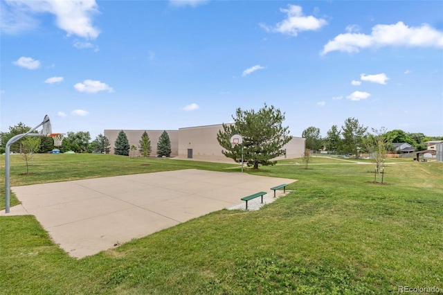 9563 W Caley Ave, Littleton, CO 80123 - view of sport court with community basketball court and a lawn