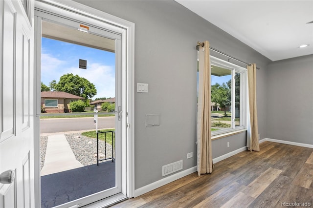 2582 S Uno Way, Denver, CO 80219 - foyer entrance featuring wood finished floors and recessed lighting