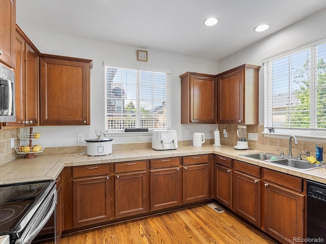 6075 N Espana St, Aurora, CO 80019 - photo 17
