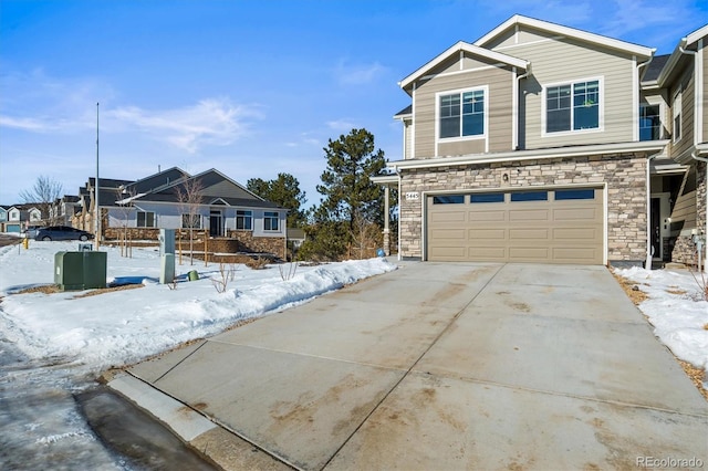 view of front facade featuring a garage