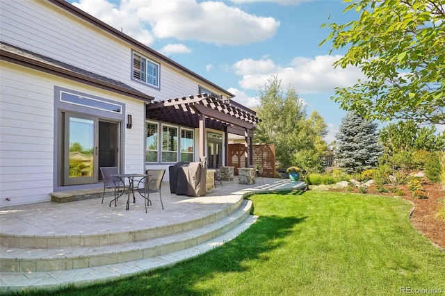 view of yard with a pergola and a patio