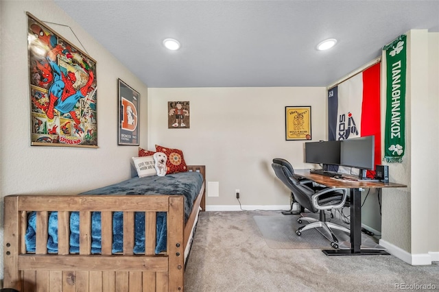 bedroom featuring carpet floors, recessed lighting, and baseboards
