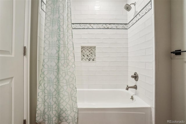 7311 Rattlesnake Dr, Lone Tree, CO 80124 - bathroom with shower / bath combination with curtain