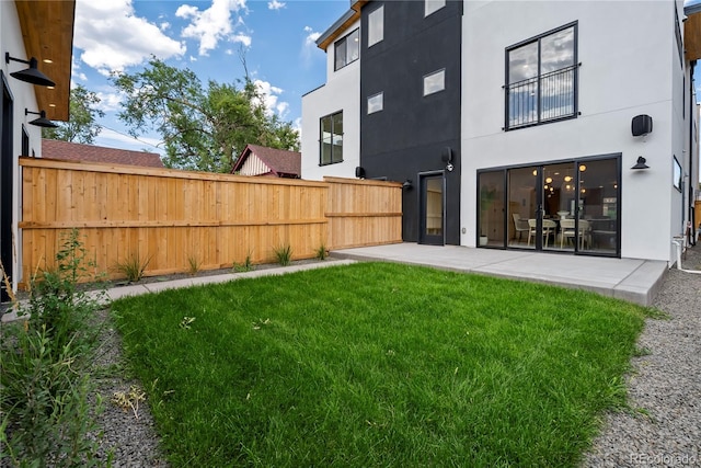1645 N Osceola St, Denver, CO 80204 - view of yard featuring a patio area