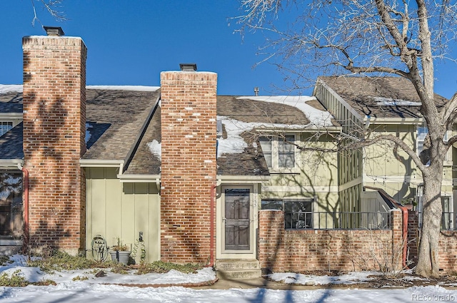 view of front of home