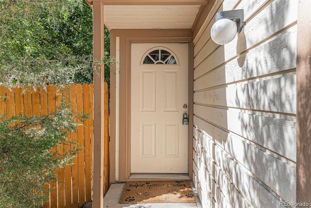 view of entrance to property