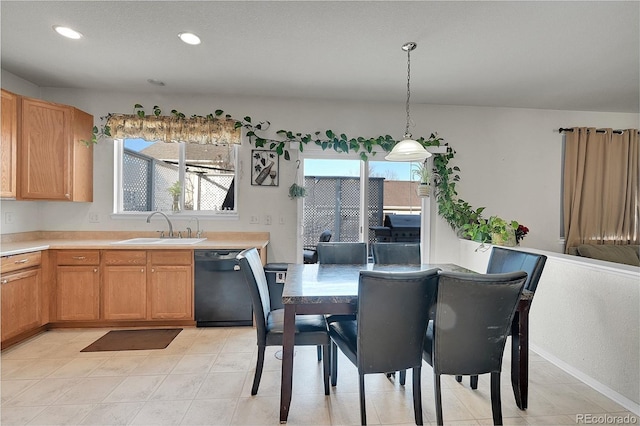 dining space featuring sink