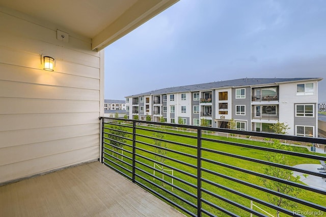 6153 N Ceylon St Unit 2-202, Denver, CO 80249 - view of balcony