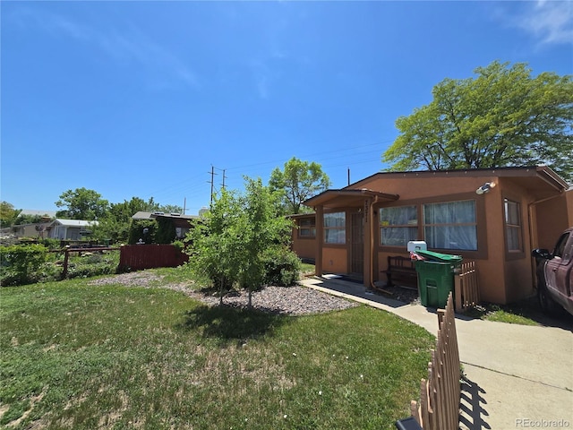 7371 Granada Rd, Denver, CO 80221 - view of yard