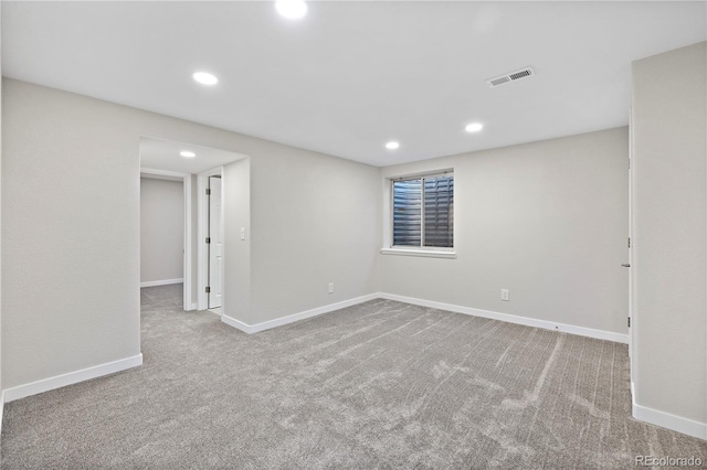 view of carpeted spare room