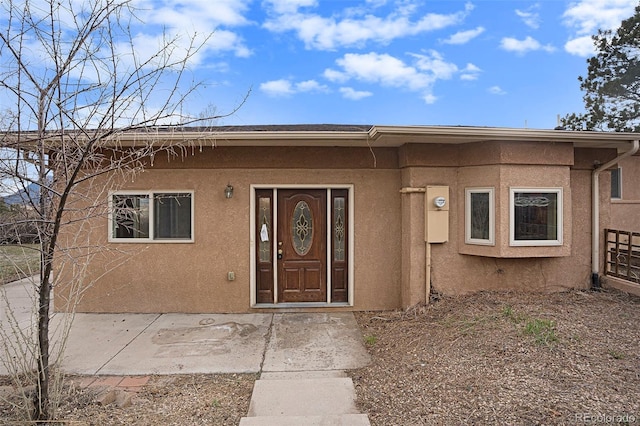 968 Terrace Cir, Colorado Springs, CO 80904 - view of front of property with stucco siding