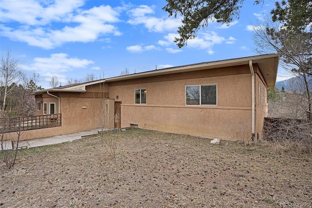 968 Terrace Cir, Colorado Springs, CO 80904 - back of property with stucco siding