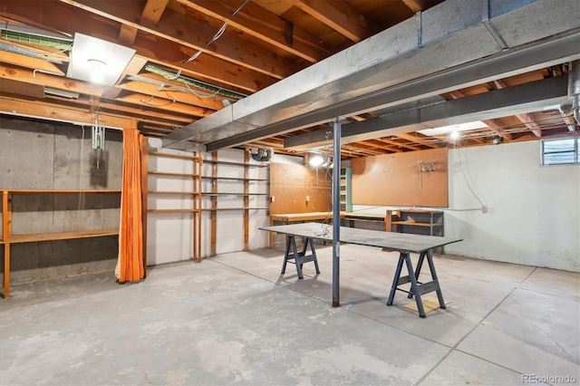 352 S Peoria Cir, Aurora, CO 80012 - view of basement