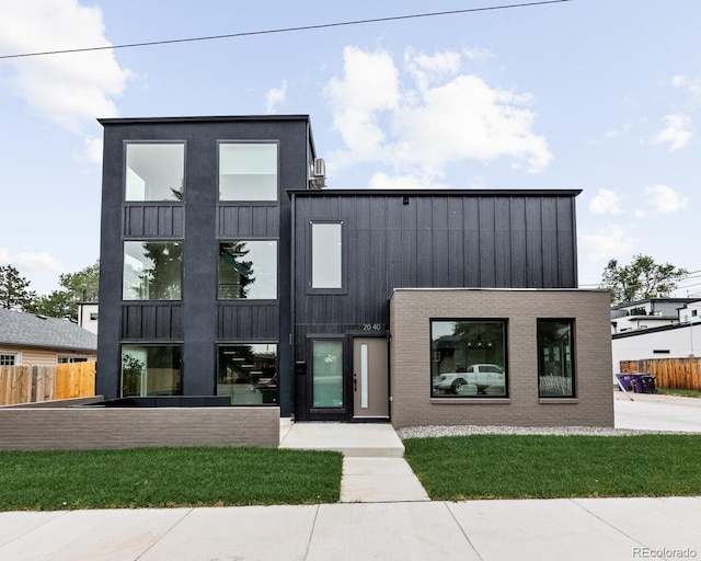 2040 W 45th Ave, Denver, CO 80211 - view of building exterior