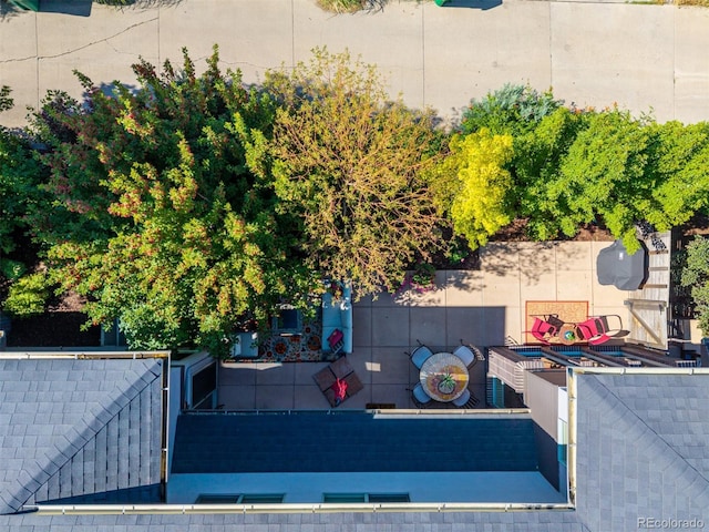 6761 Alan Dr, Denver, CO 80221 - view of patio / terrace