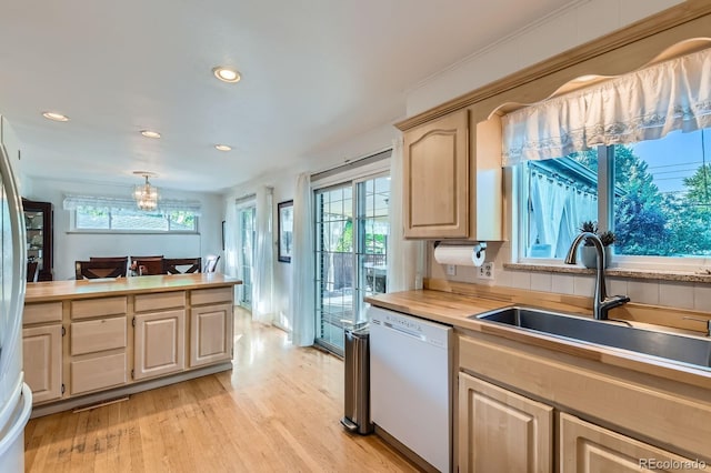 3643 E Lake Dr, Centennial, CO 80121 - photo 10