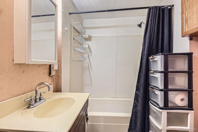 1961 Danube Way, Aurora, CO 80011 - full bathroom featuring shower / tub combo and vanity