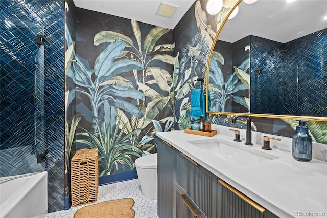 2062 Hyacinth Rd, Highlands Ranch, CO 80129 - full bath with vanity, tile patterned floors, and tile walls