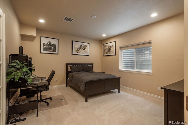 9165 Kornbrust Dr, Lone Tree, CO 80124 - bedroom with light colored carpet, recessed lighting, baseboards, and a desk