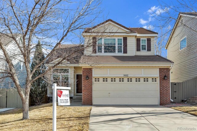 view of front of house featuring a garage