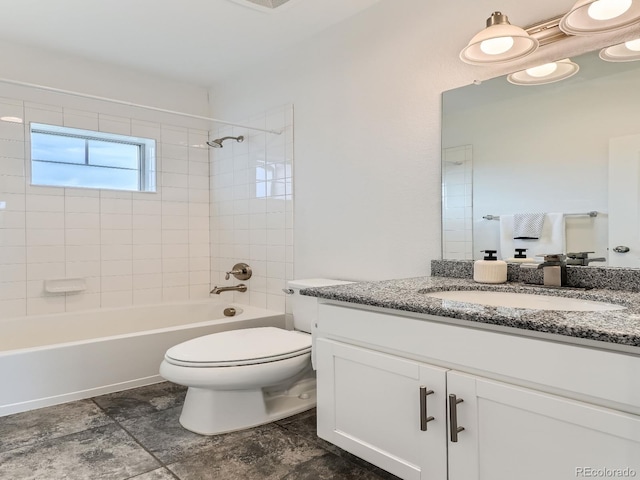 10479 E 25th Dr, Aurora, CO 80010 - full bath with vanity and shower / bathtub combination