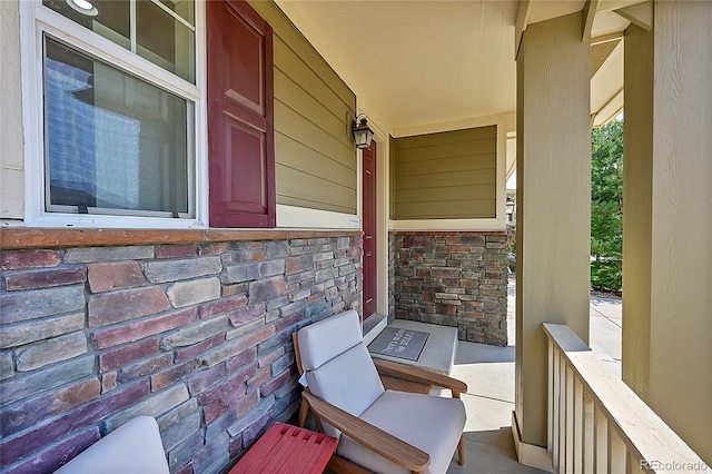 view of patio featuring covered porch