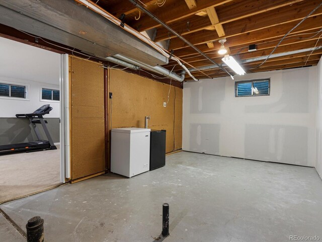 7554 S Ogden Way, Centennial, CO 80122 - unfinished below grade area featuring white fridge