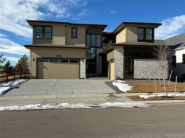 view of front of property featuring a garage