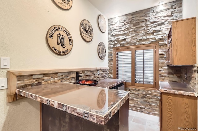 kitchen featuring tasteful backsplash