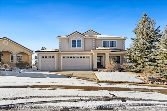 view of front property featuring a garage